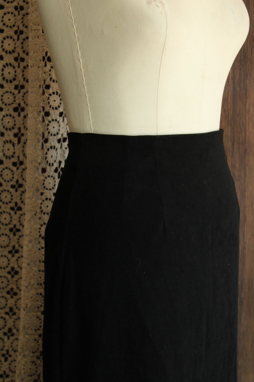 Vintage 1980s 1990s Briggs Black Faux Suede Pencil Skirt