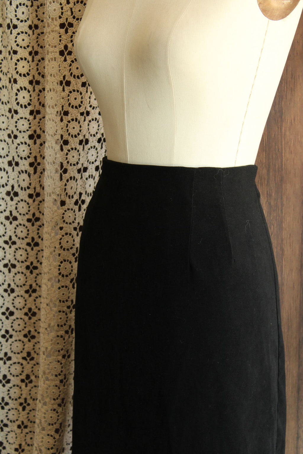 Vintage 1980s 1990s Briggs Black Faux Suede Pencil Skirt