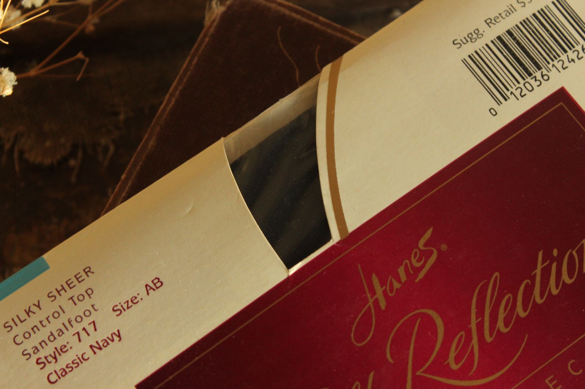 Vintage 1990s 2000s  New Hanes Classic Navy, Size A-B Pantyhose