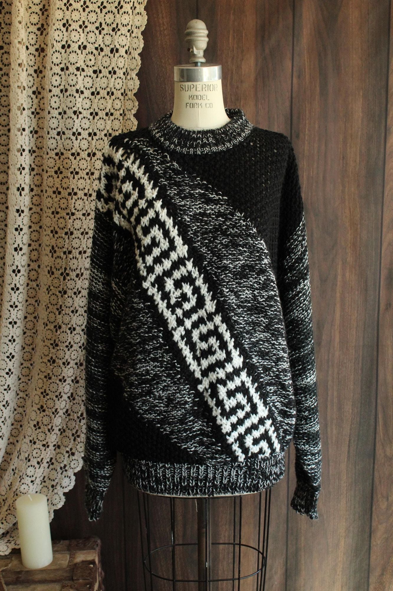 Vintage 1980s Fuze Black and White Unisex Jumper