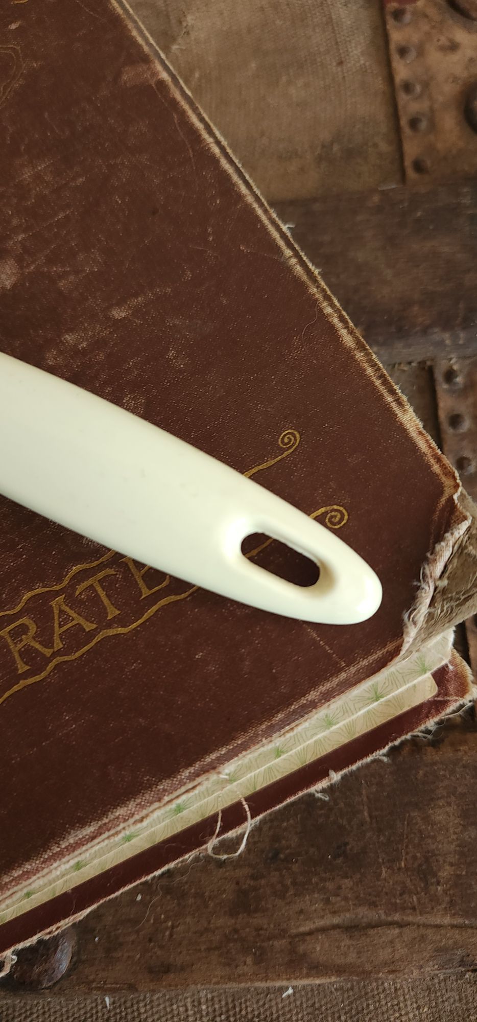 Vintage 1970s Large Cream Melamine Ware Ladle Serving Spoon