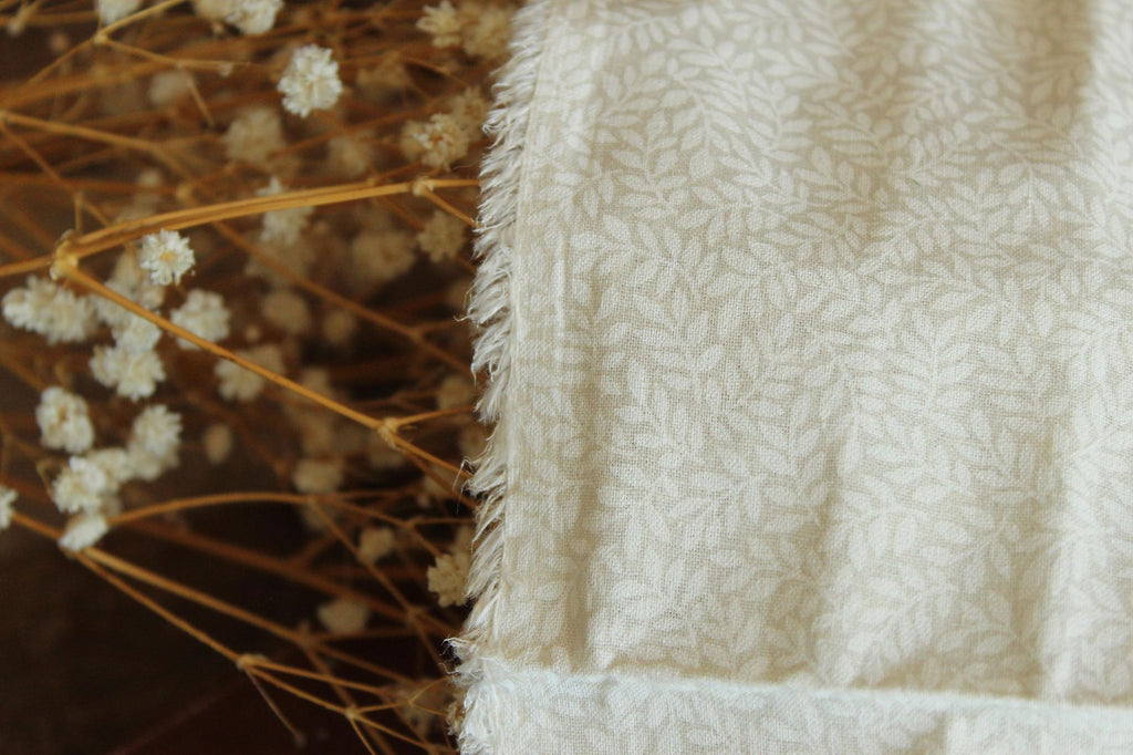 Vintage Fabric Fat Quarter, Yellow and Cream Calico 19x22"