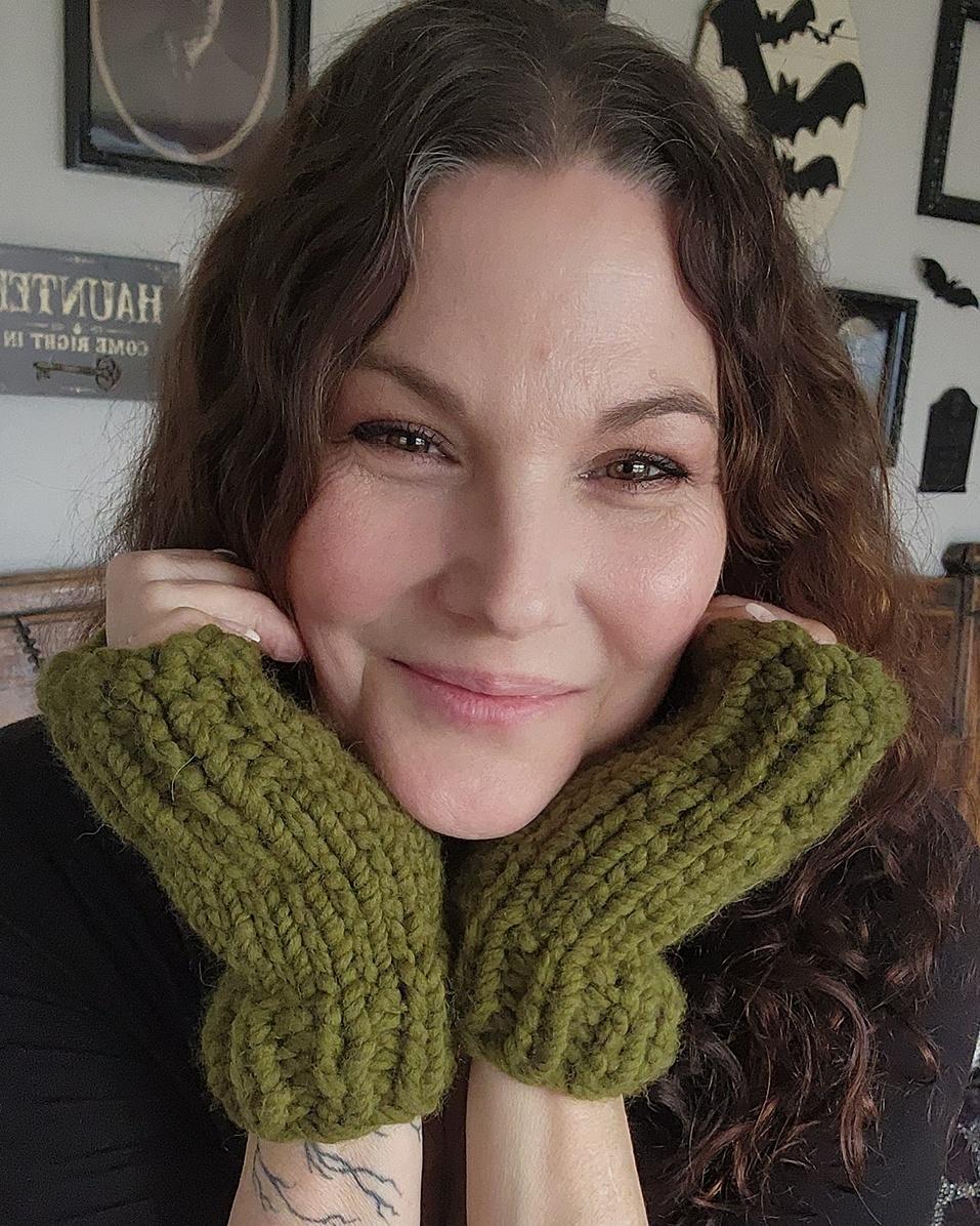 "Elderwood" Hand Knit Fingerless Gloves in Olive Green