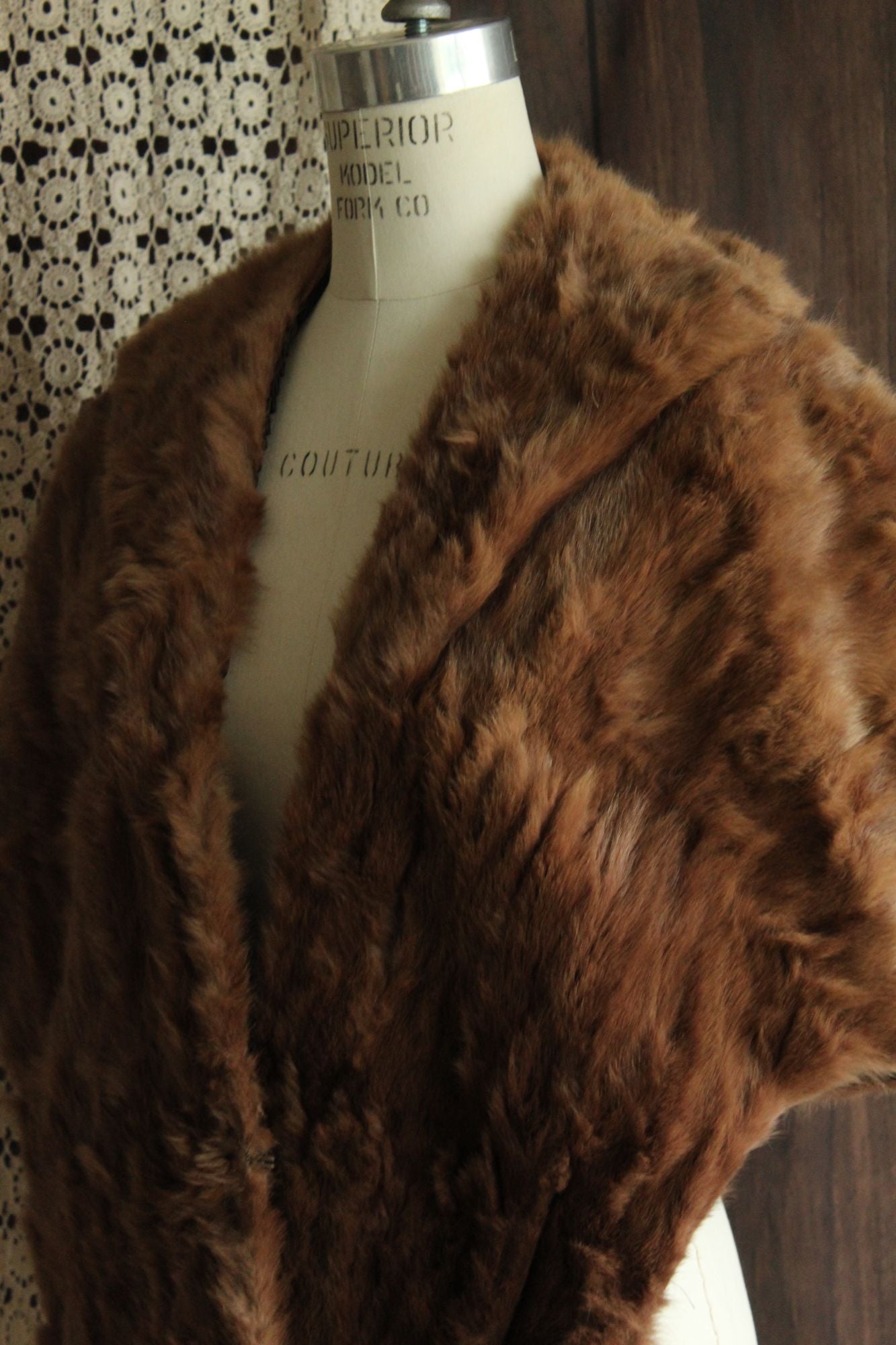 Vintage 1950s Genuine Fur Wrap