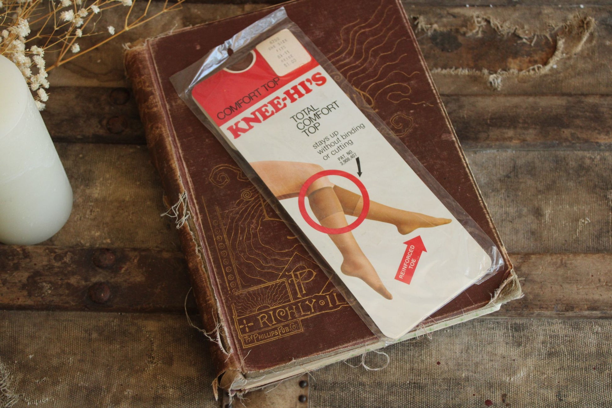 Vintage 1980s 1990s Knee High Stockings, New, Beige