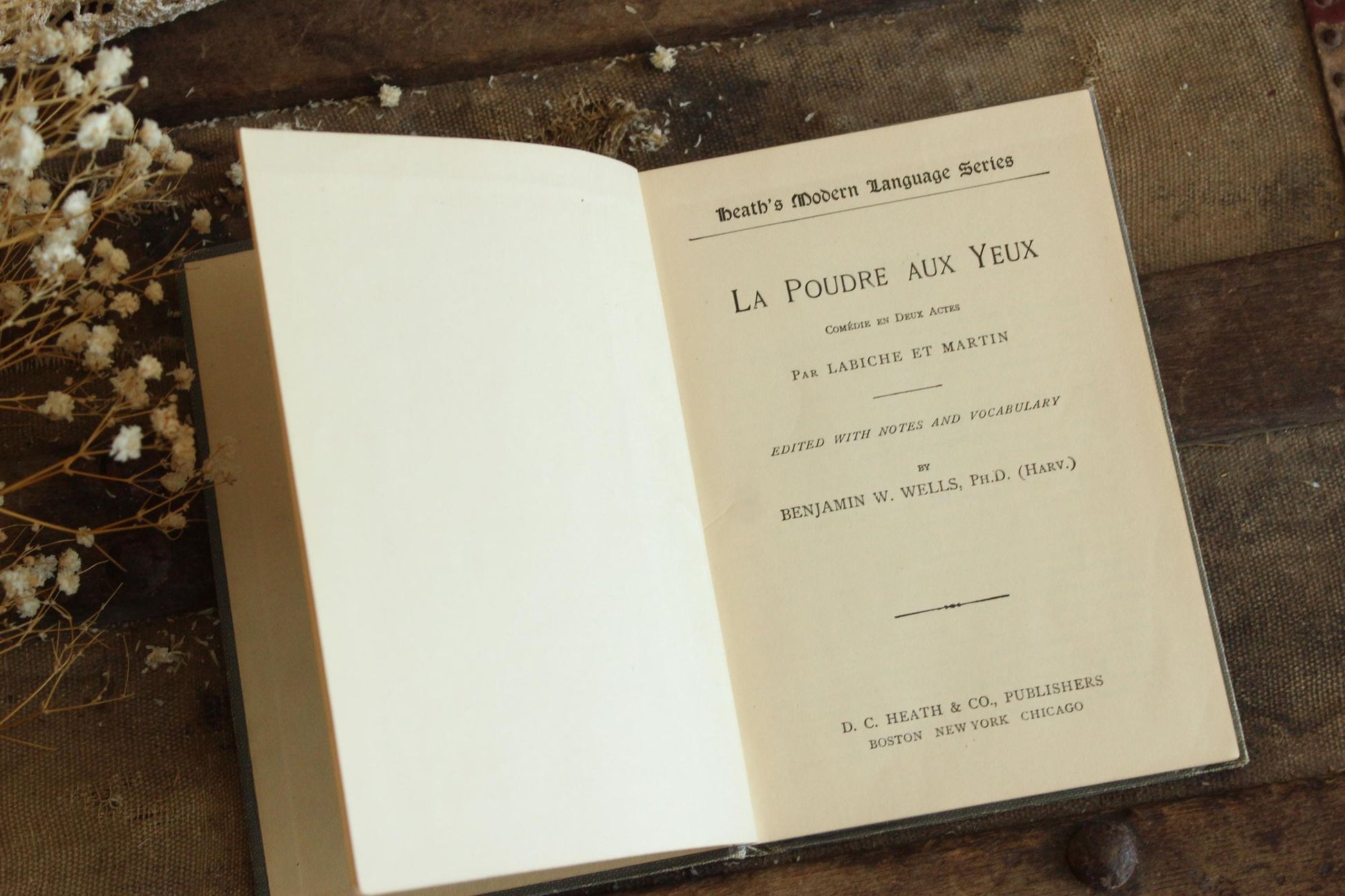 Vintage Antique 1890s Book, "La Poudre aux Yeux", Labiche Martin, Edited by Benjamin Wells