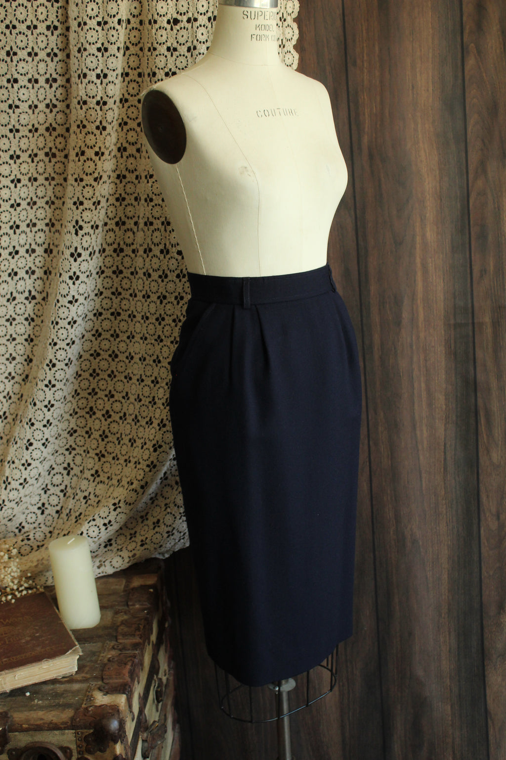 Vintage 1990s Evan Picone Blue Wool Pencil Skirt with Pockets