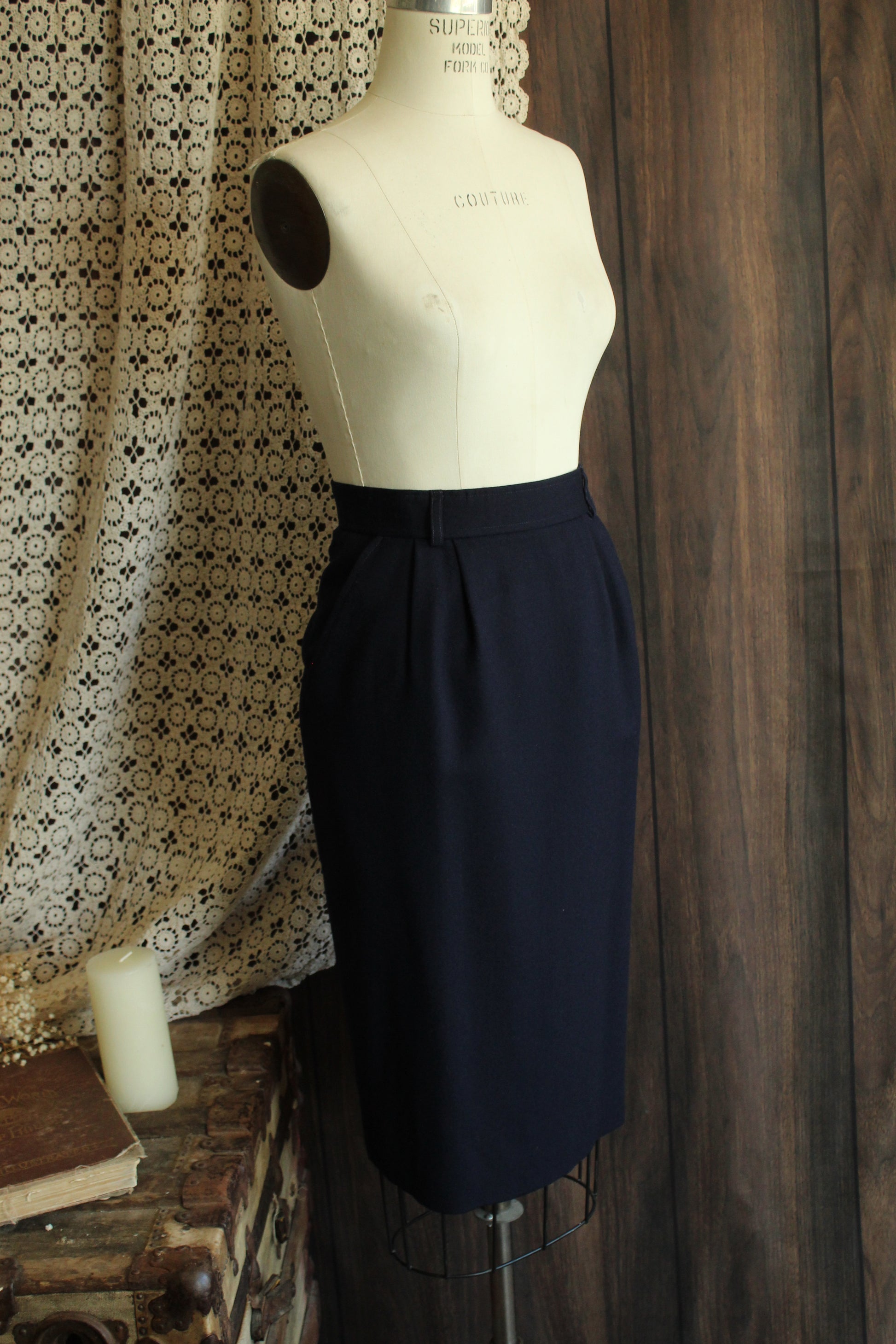 Vintage 1990s Evan Picone Blue Wool Pencil Skirt with Pockets