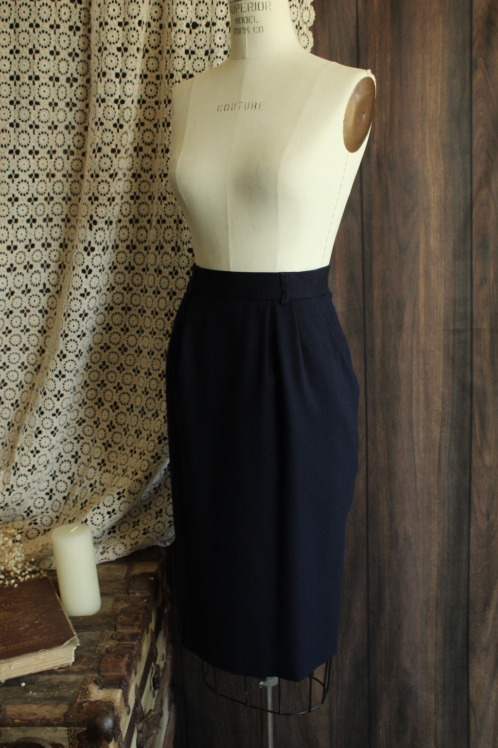 Vintage 1990s Evan Picone Blue Wool Pencil Skirt with Pockets