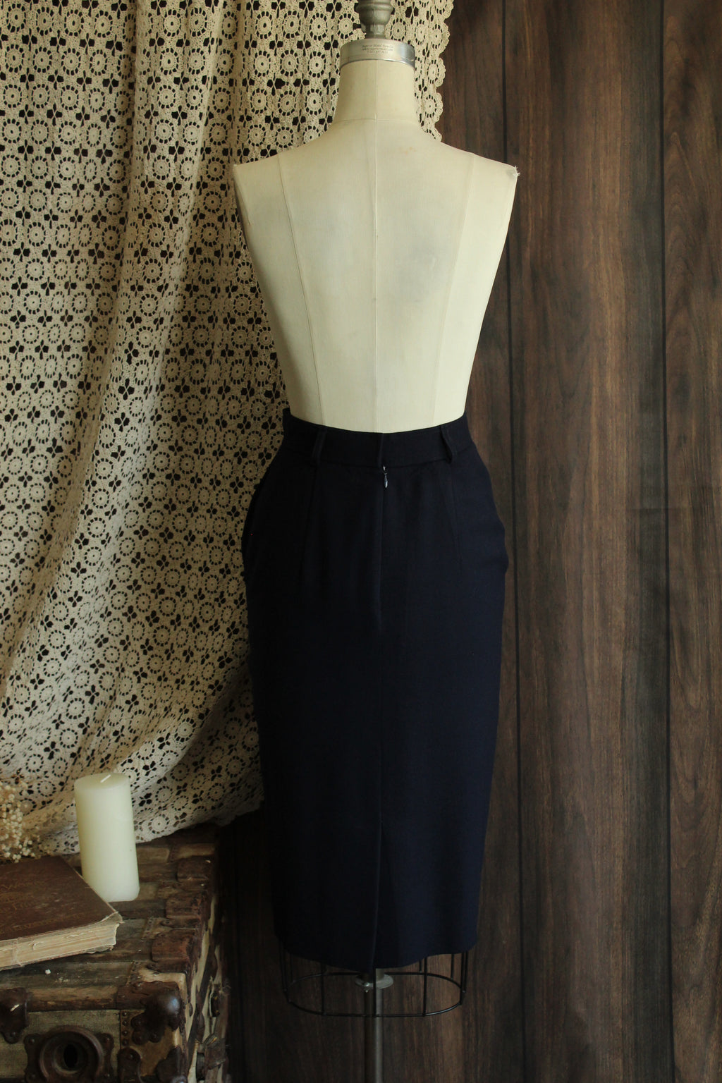 Vintage 1990s Evan Picone Blue Wool Pencil Skirt with Pockets