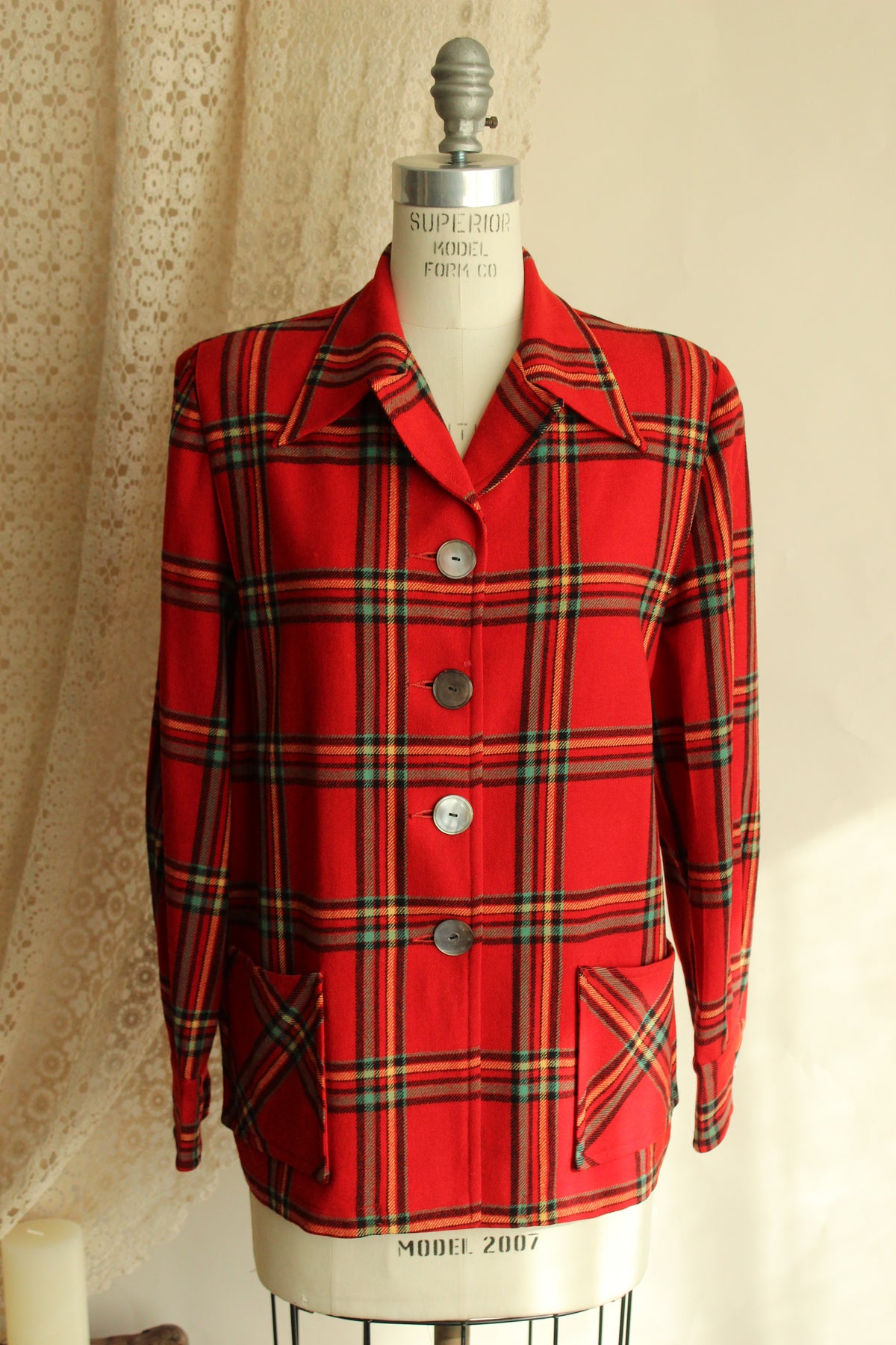 Vintage 1940s Pendleton 49er Jacket in Red Plaid Tartan Wool with Pockets