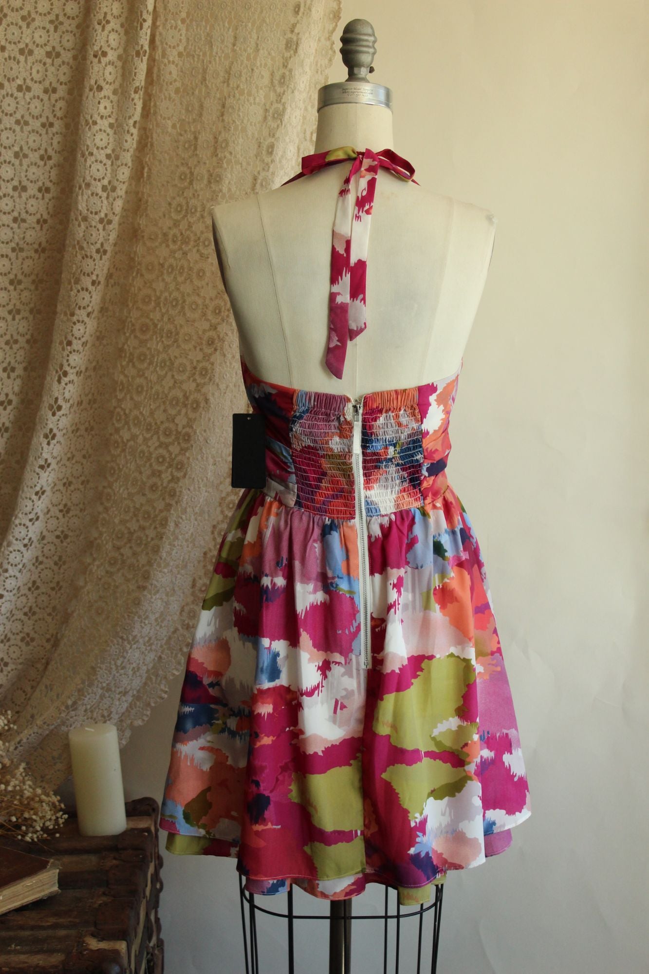Guess womens mini Dress, New with tags, Veronica Watermark, Size 9