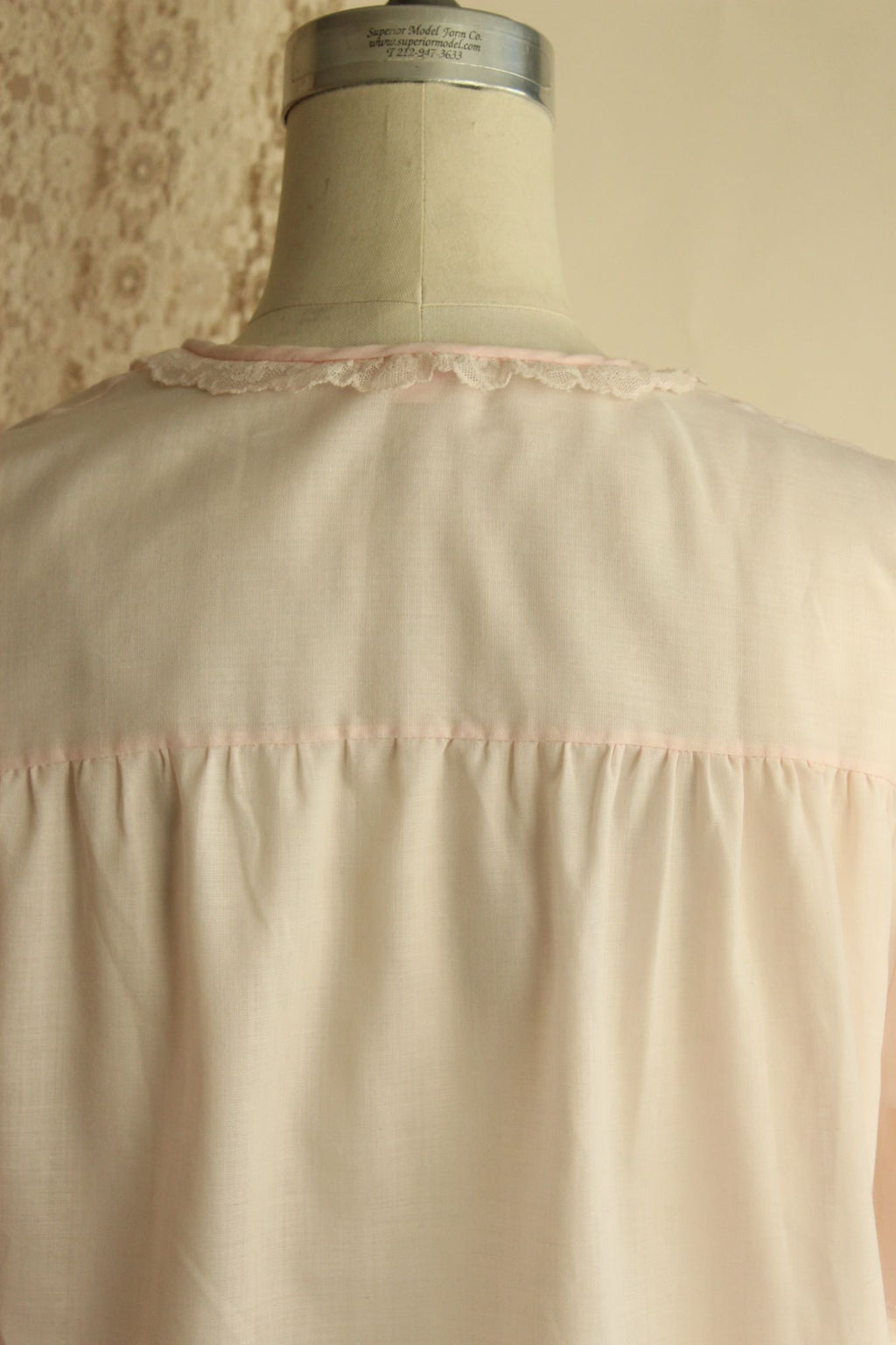 Vintage 1970s Sears Pink Floral Embroidered PJ Top