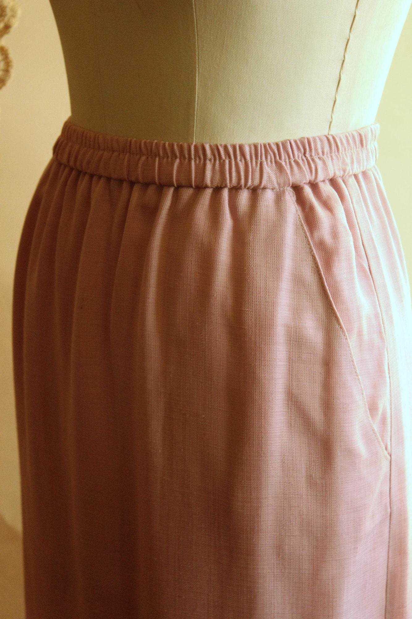 Vintage 1980s Campus Casuals Pink Skirt with Pockets