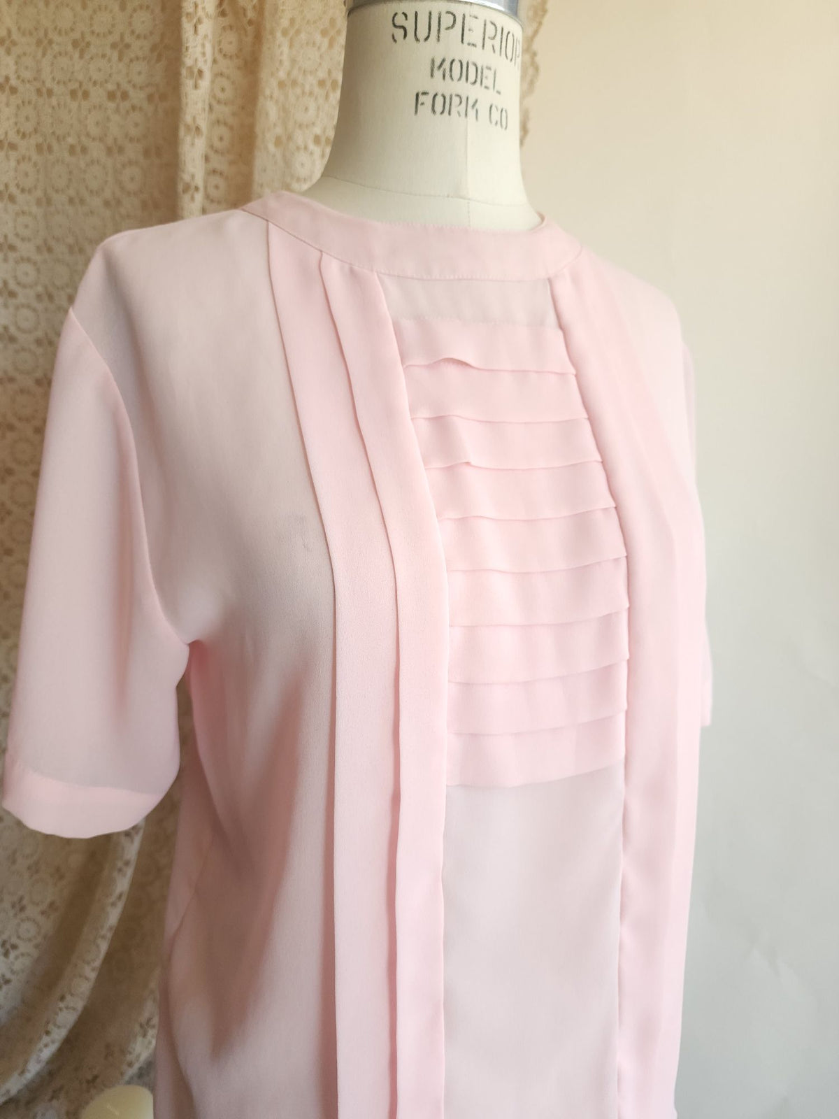 Vintage 1980s 1990s Laura & Jayne Pink Pleated Blouse