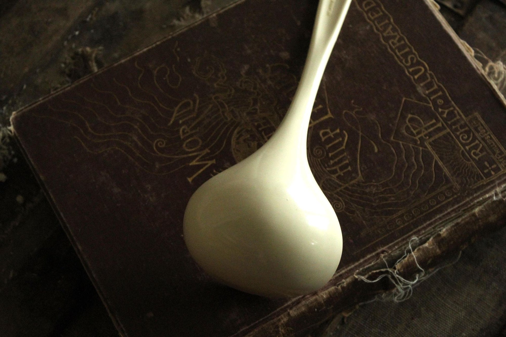Vintage 1970s Large Cream Melamine Ware Serving Spoon