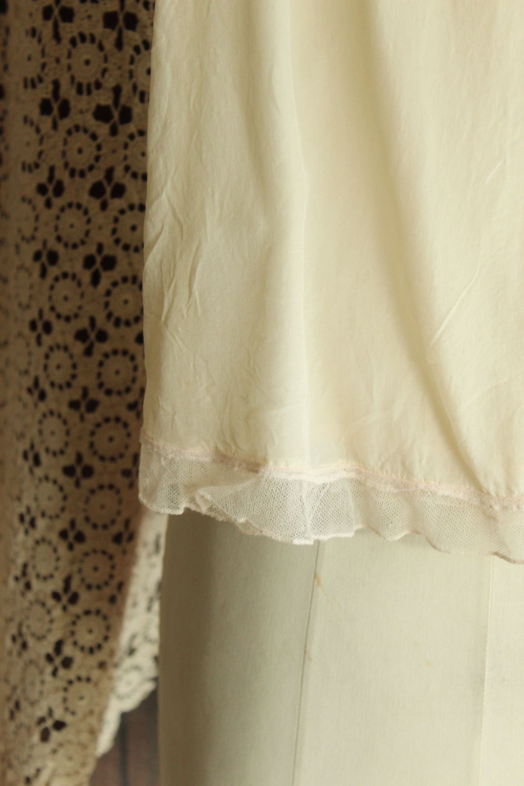 Vintage 1920s 1930s Handmade Pink Silk Baby Girls Frock