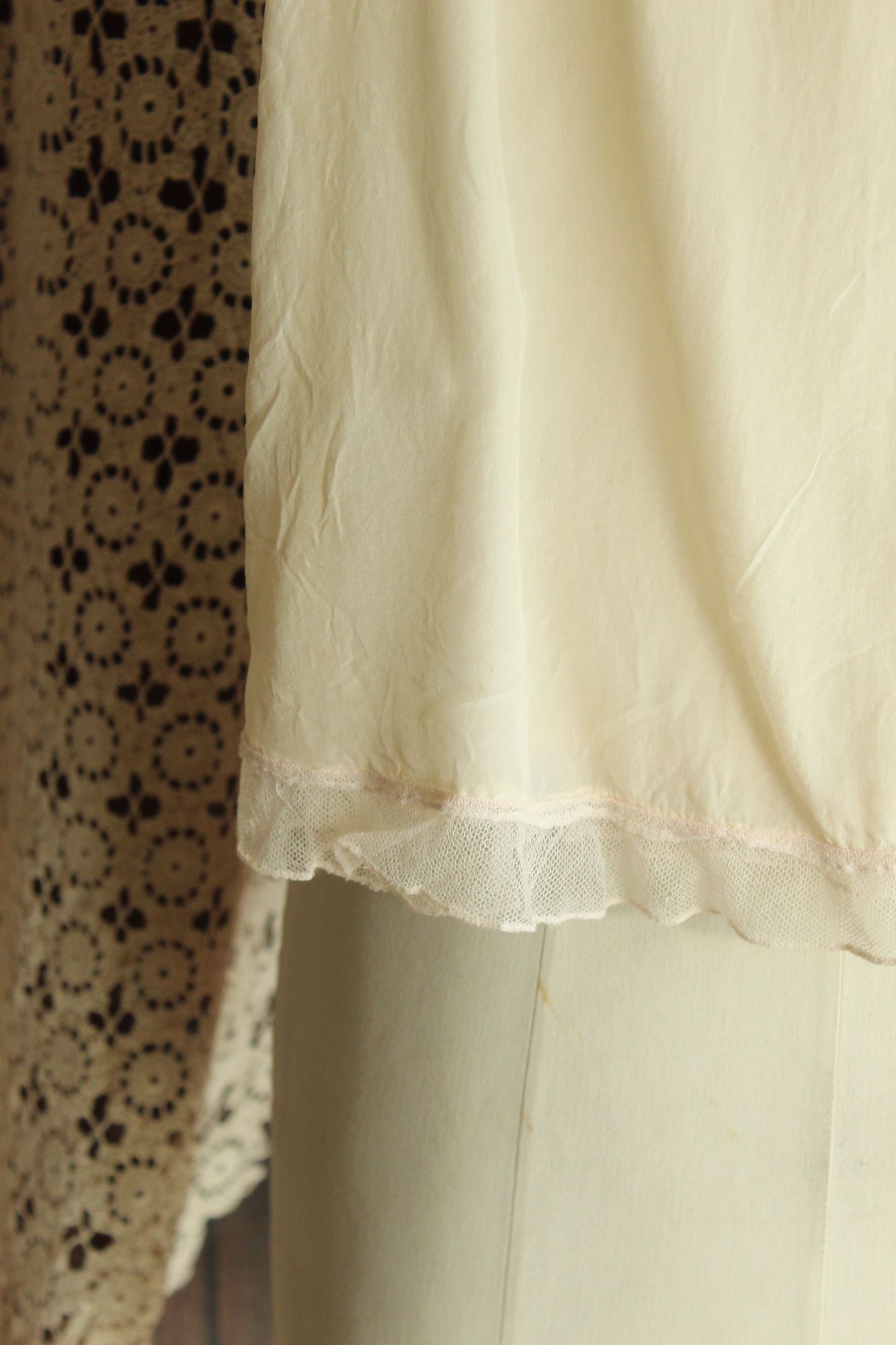 Vintage 1920s 1930s Handmade Pink Silk Baby Girls Frock