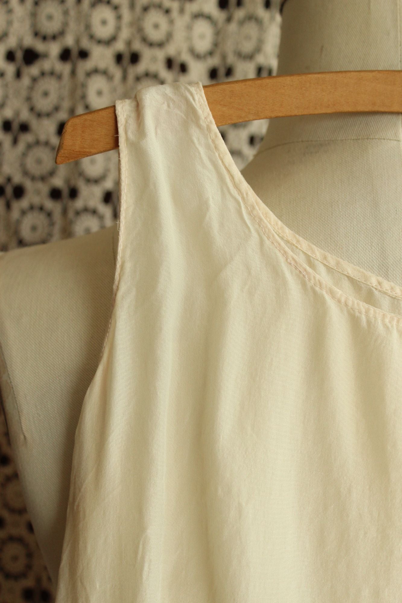 Vintage 1920s 1930s Handmade Pink Silk Baby Girls Frock