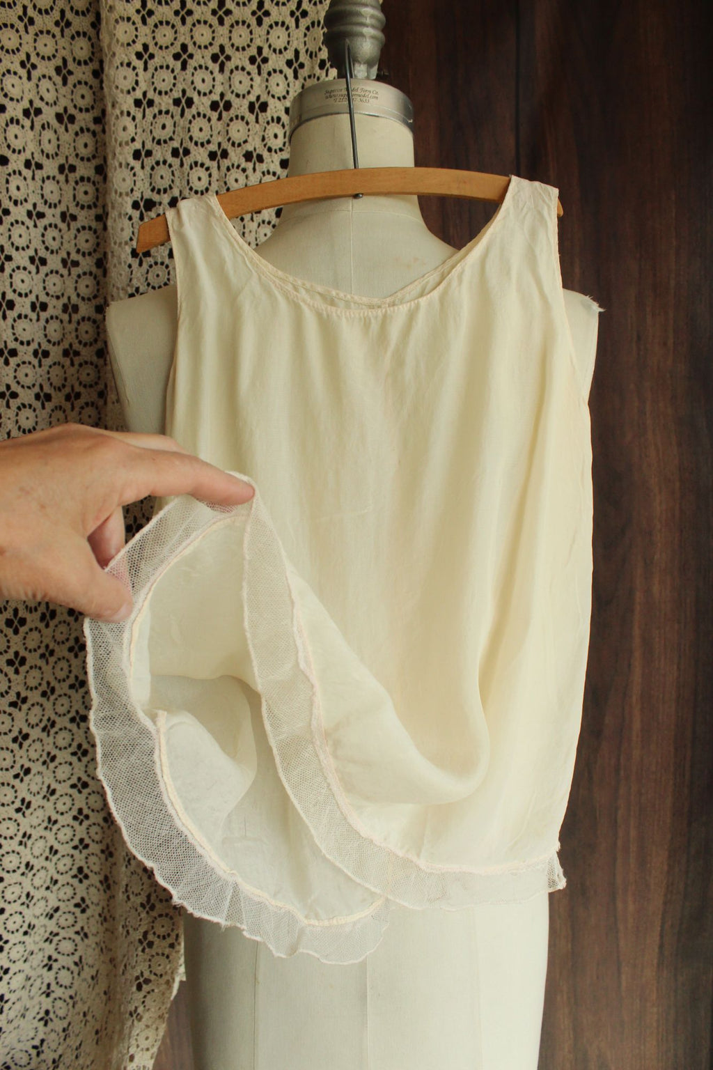 Vintage 1920s 1930s Handmade Pink Silk Baby Girls Frock