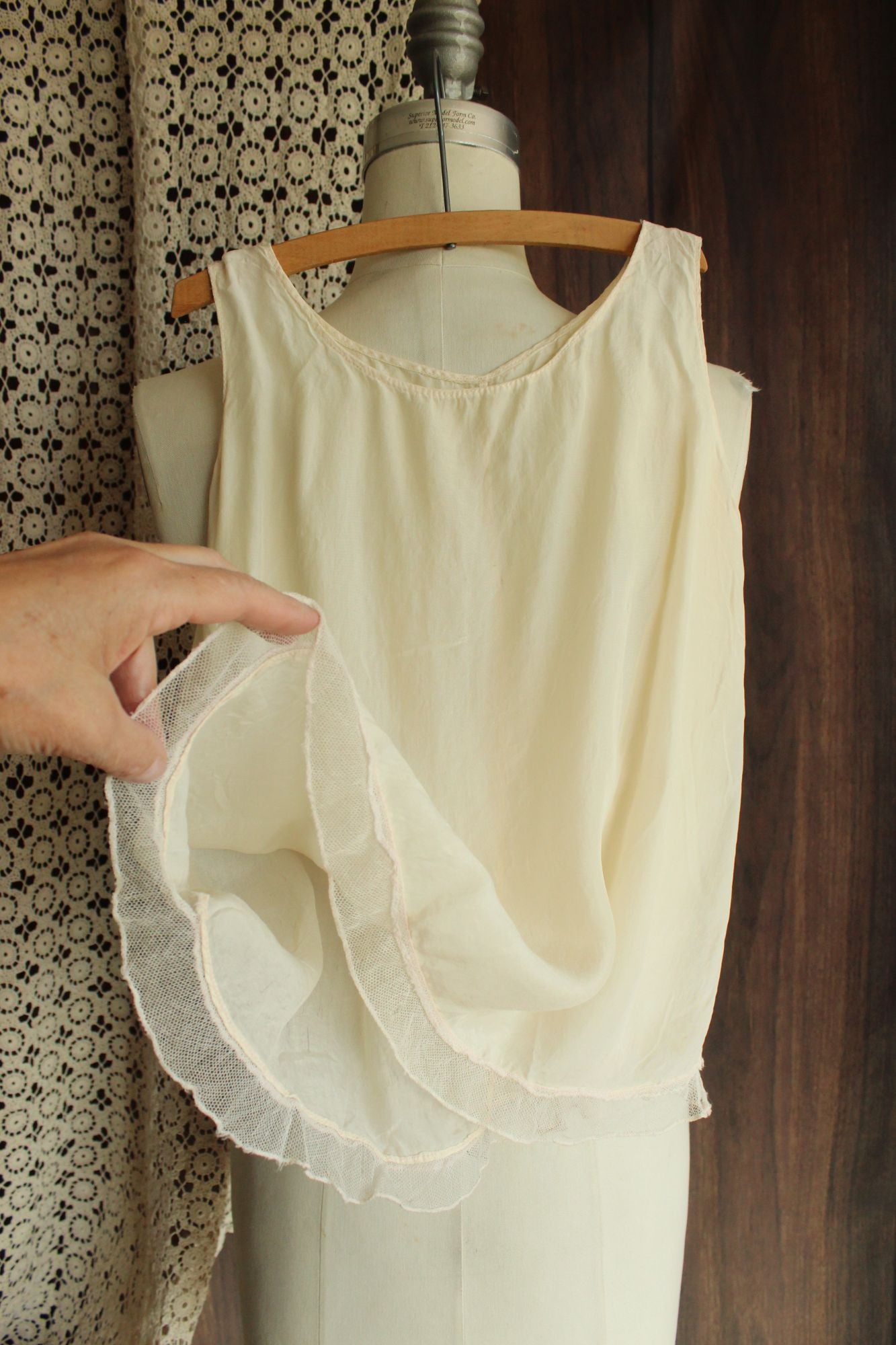 Vintage 1920s 1930s Handmade Pink Silk Baby Girls Frock
