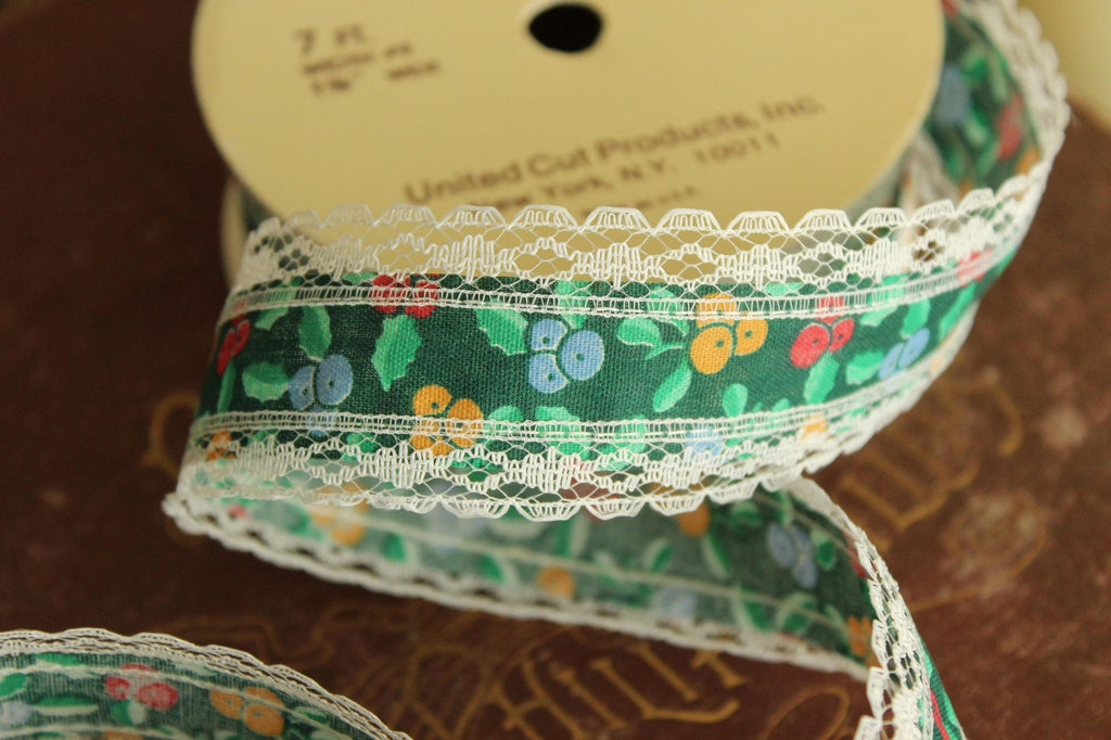Vintage 1970s Floral and Lace Ribbon, United Cut Products, 1 3/8" Wide, 7 Feet NOS