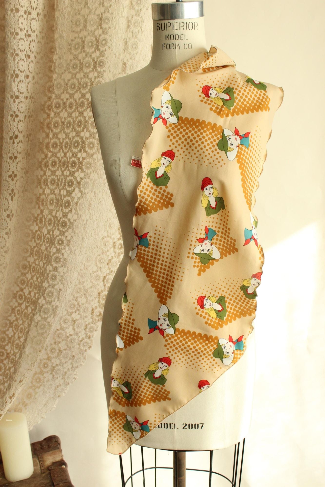 Vintage 1970s Vera Neumann Mod Portrait Print Scarf