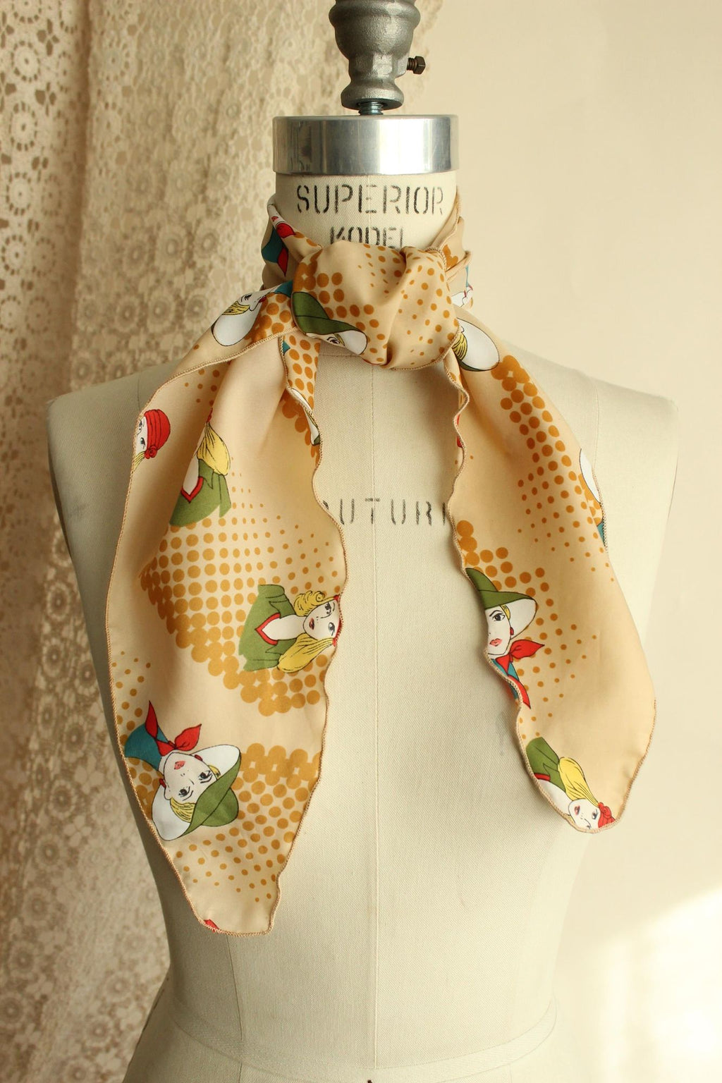 Vintage 1970s Vera Neumann Mod Portrait Print Scarf