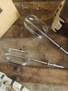 Vintage 1970s Sunbeam Mixmaster Hand Mixer