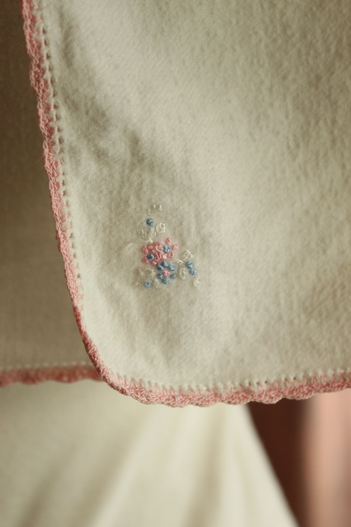 Vintage 1950s Baby Bed Jacket With Floral Embroidery
