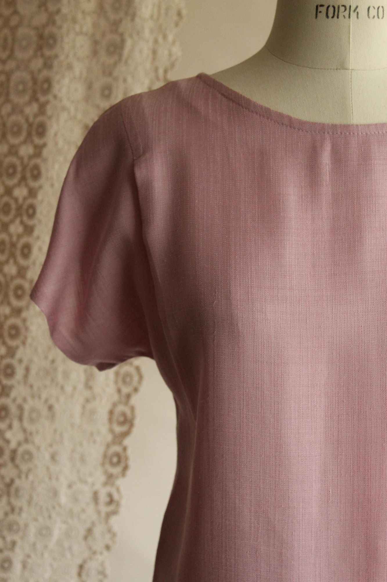 Vintage 1980s Campus Casuals Pink Woven Top