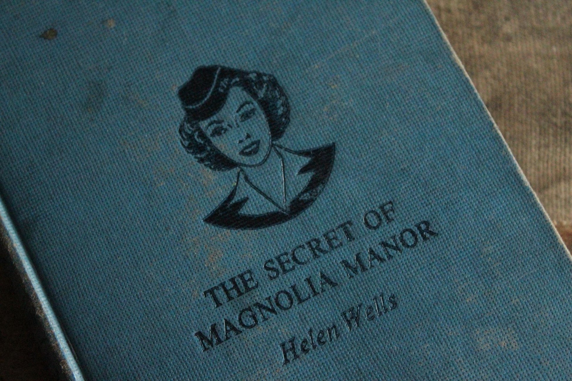 Vintage 1940s Book, "The Secret of Magnolia Manor" by Helen Wells