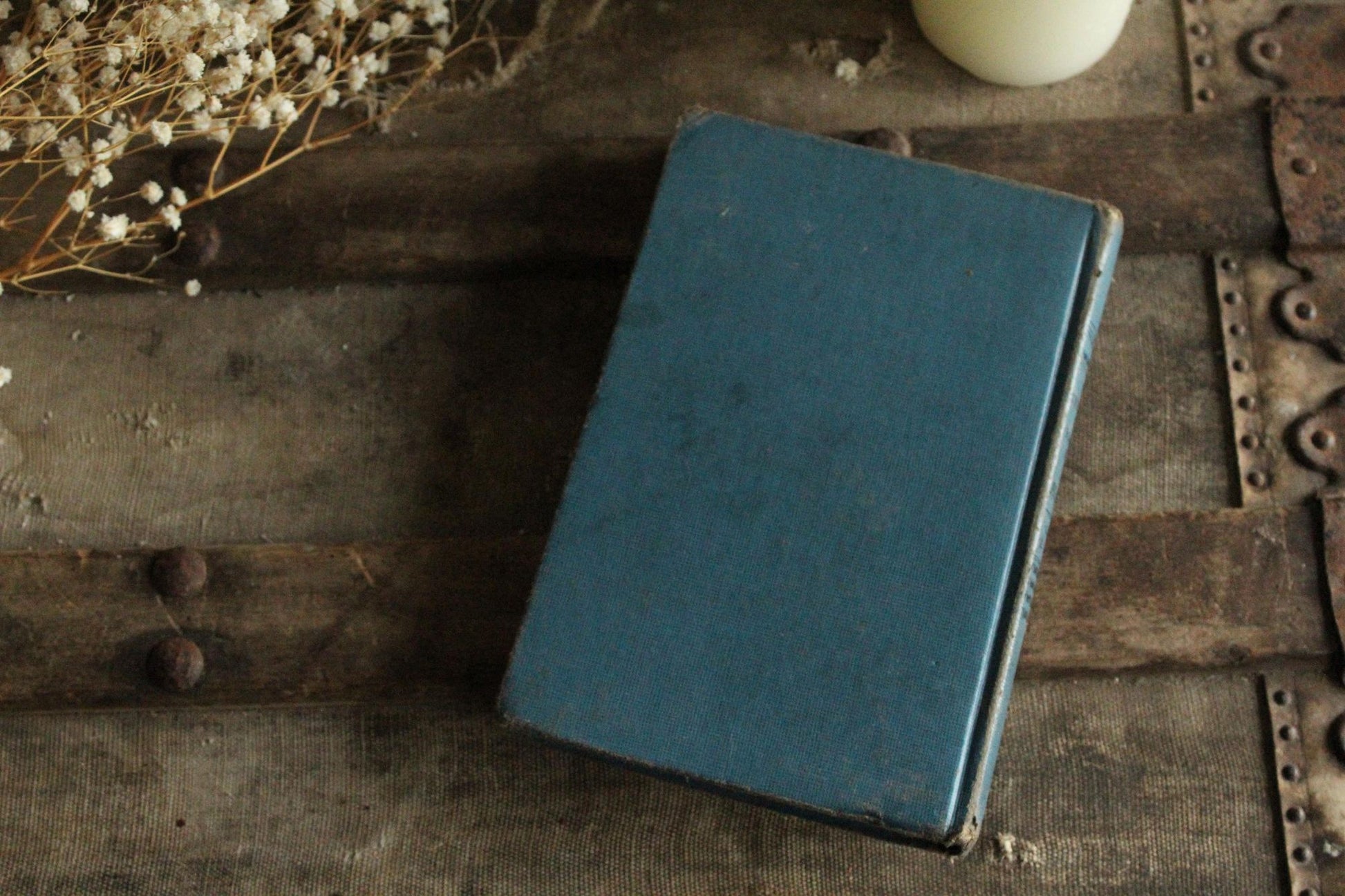 Vintage 1940s Book, "The Secret of Magnolia Manor" by Helen Wells