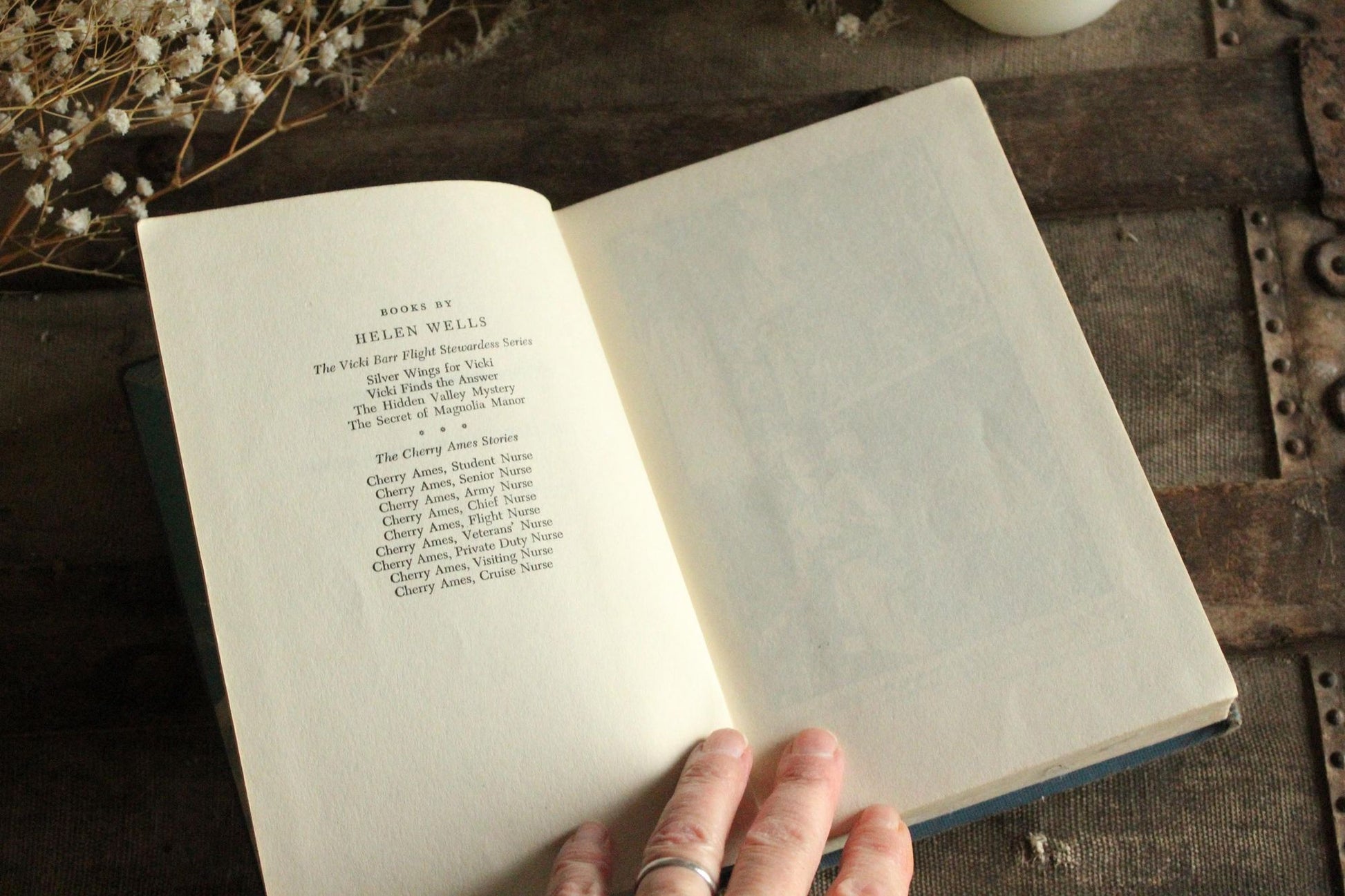Vintage 1940s Book, "The Secret of Magnolia Manor" by Helen Wells