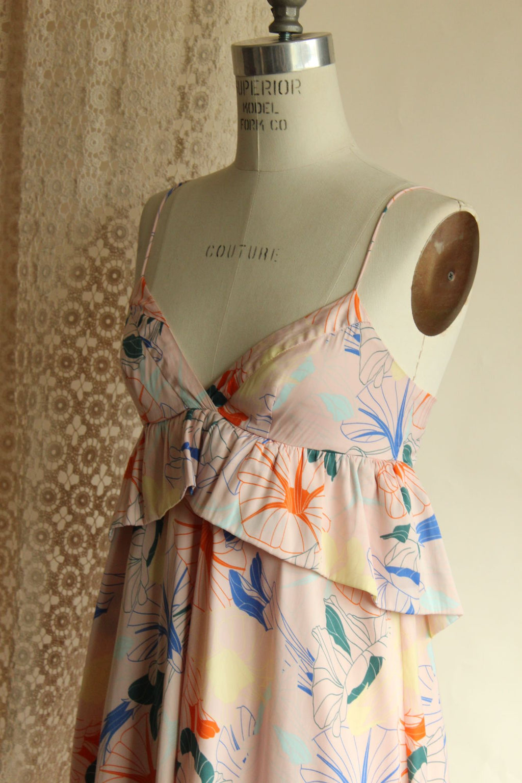 Alice & UO, Anthropologie, Heaven Ruffle Dress, Size 2, Babydoll style