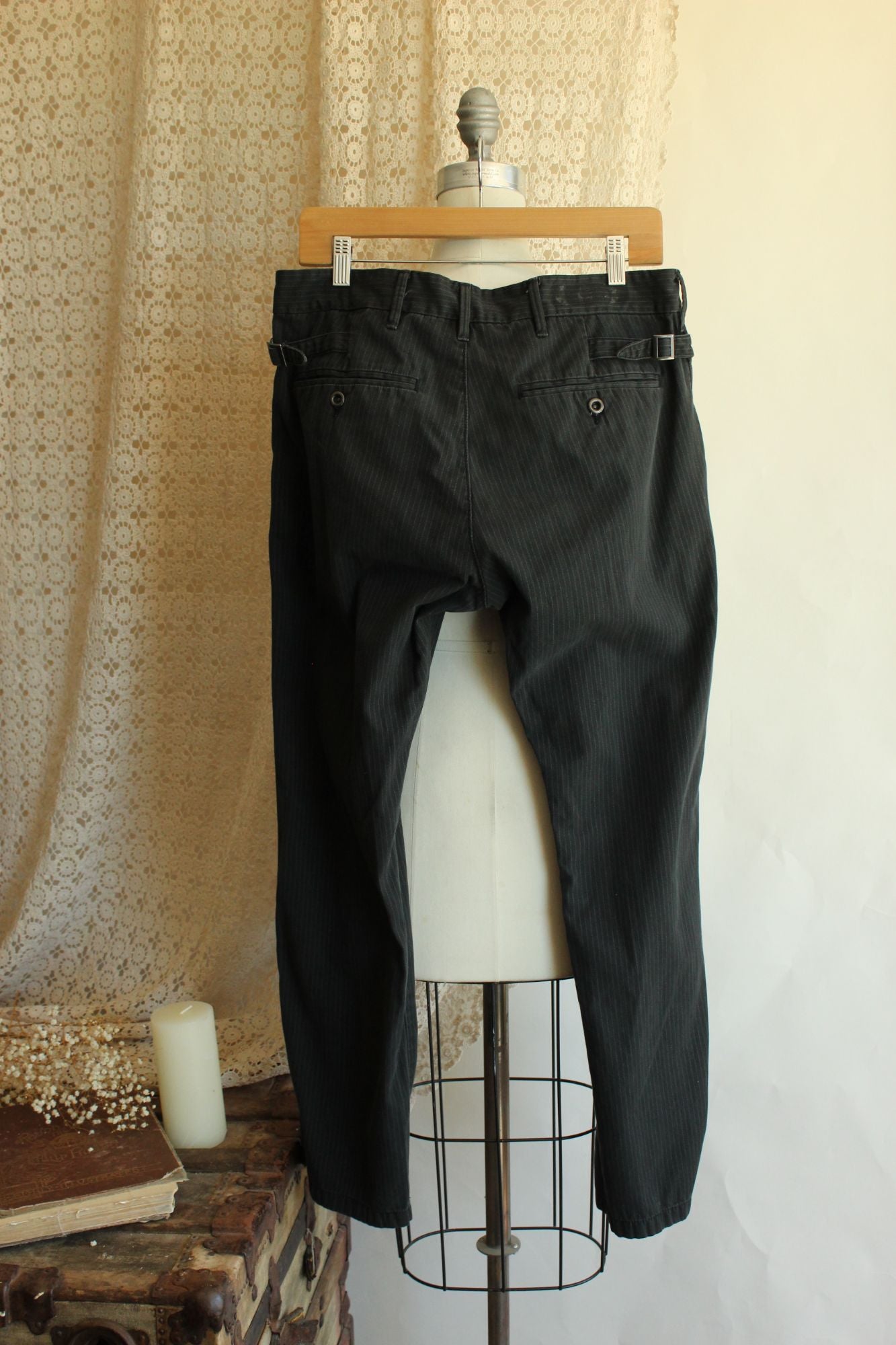Mens Express ROCCO Pinstripe Pants 32x30 Slim Fit Low Rise Straight Leg Gray