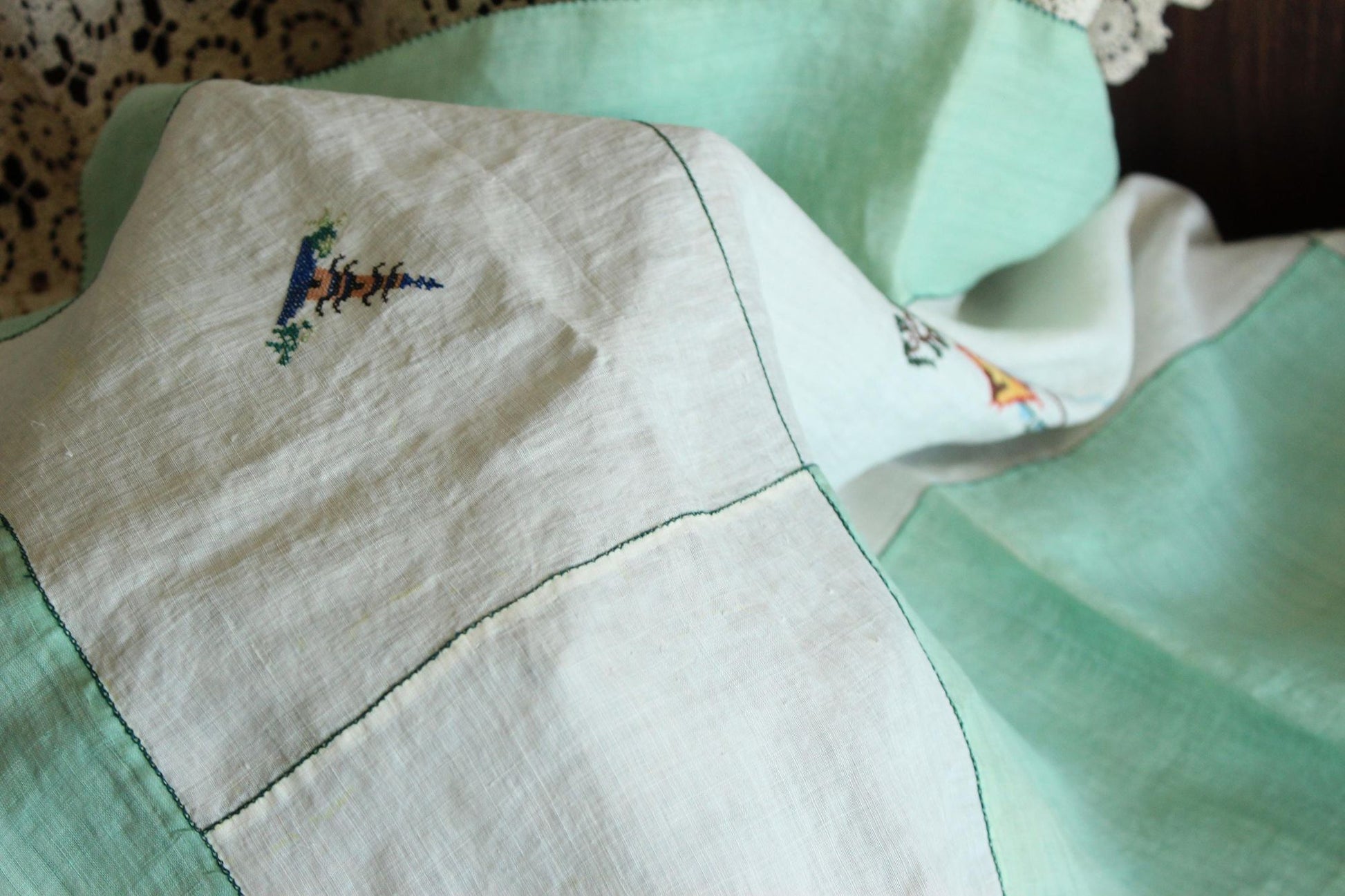 Vintage 1930s Asian Pagoda Embroidered Linen Tablecloth