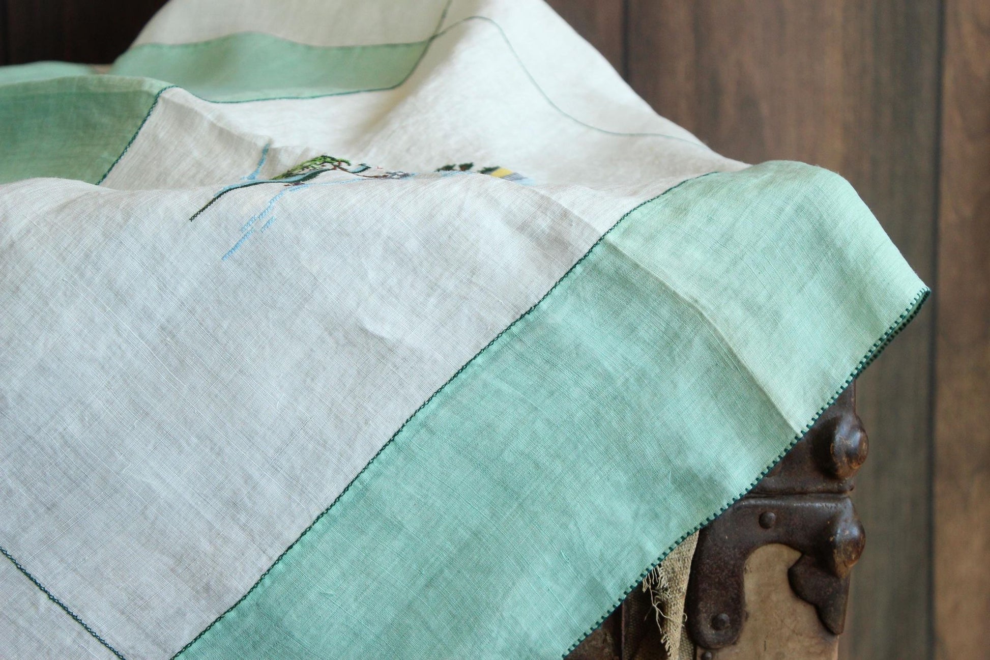 Vintage 1930s Asian Pagoda Embroidered Linen Tablecloth