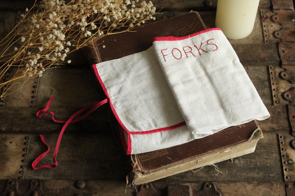 Vintage 1950s White And Red Fork Pocket