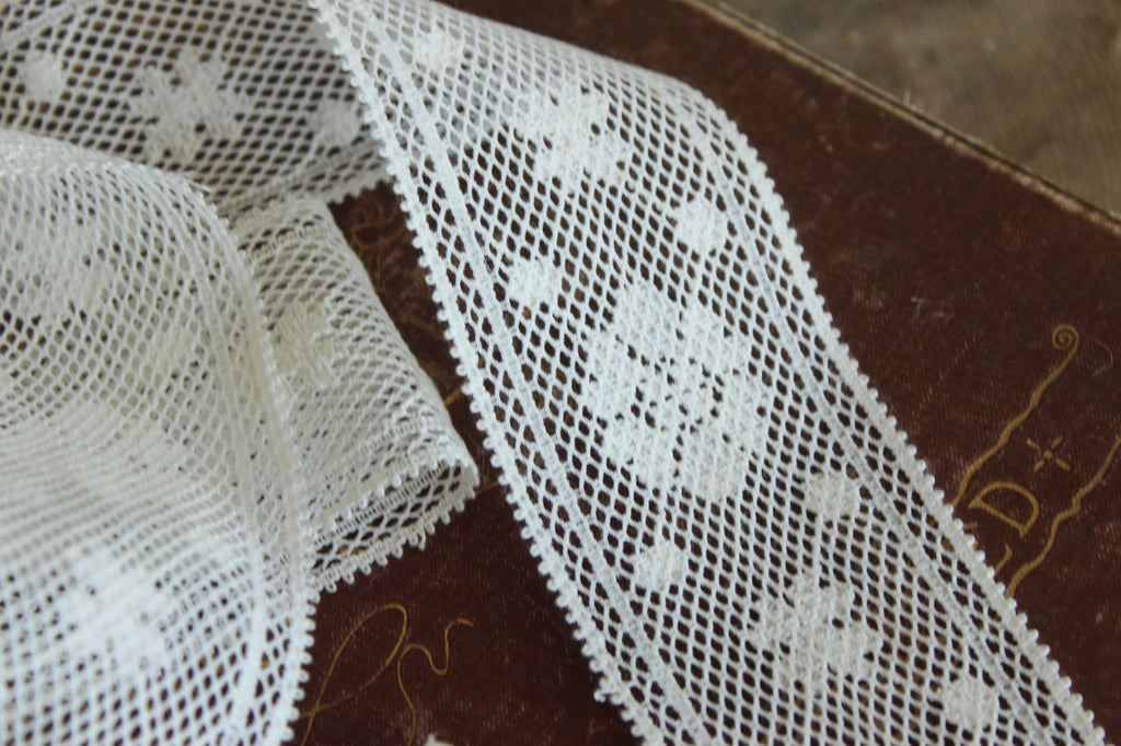 Vintage Lace Trim / Off White 2" Wide, Two Yards plus 29 Inches