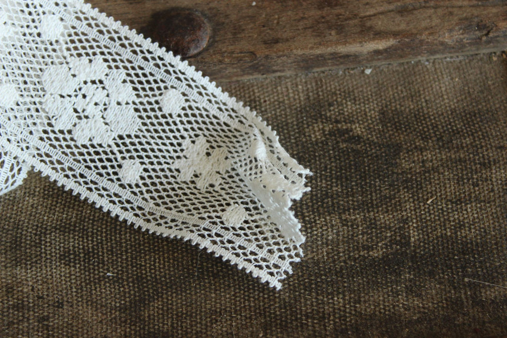Vintage Lace Trim / Off White 2" Wide, Two Yards plus 29 Inches