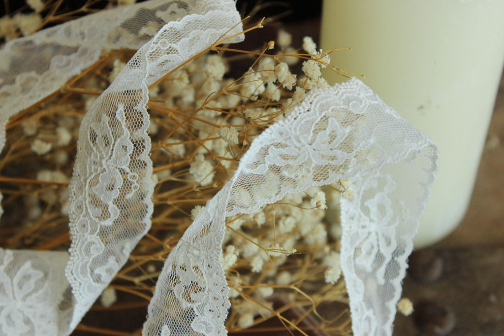 Vintage White Lace Trim, 3 Yards, 1.25" wide, Nylon, Sewing Supply