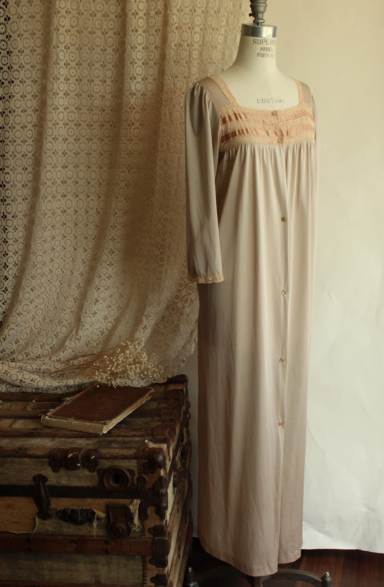 Vintage 1970s Brown Peignoir Robe with Pockets by Lorraine