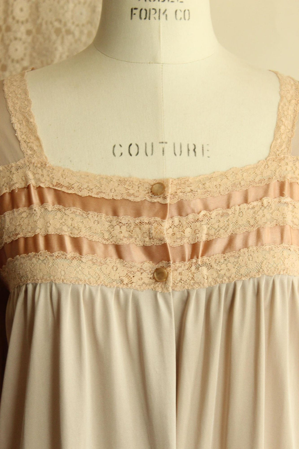 Vintage 1970s Brown Peignoir Robe with Pockets by Lorraine