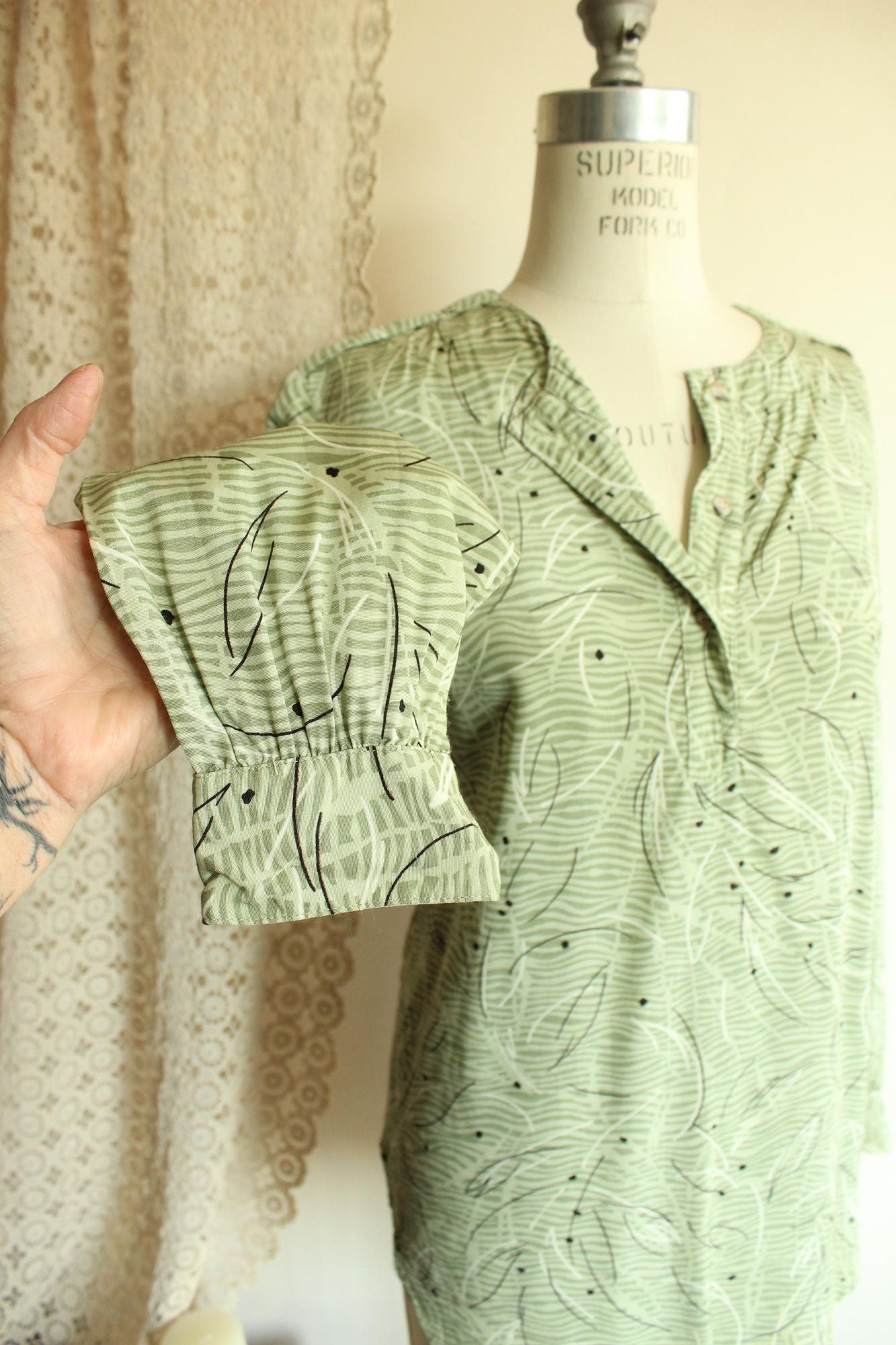 Vintage 1980s 1990s Notations Green and Black Tunic