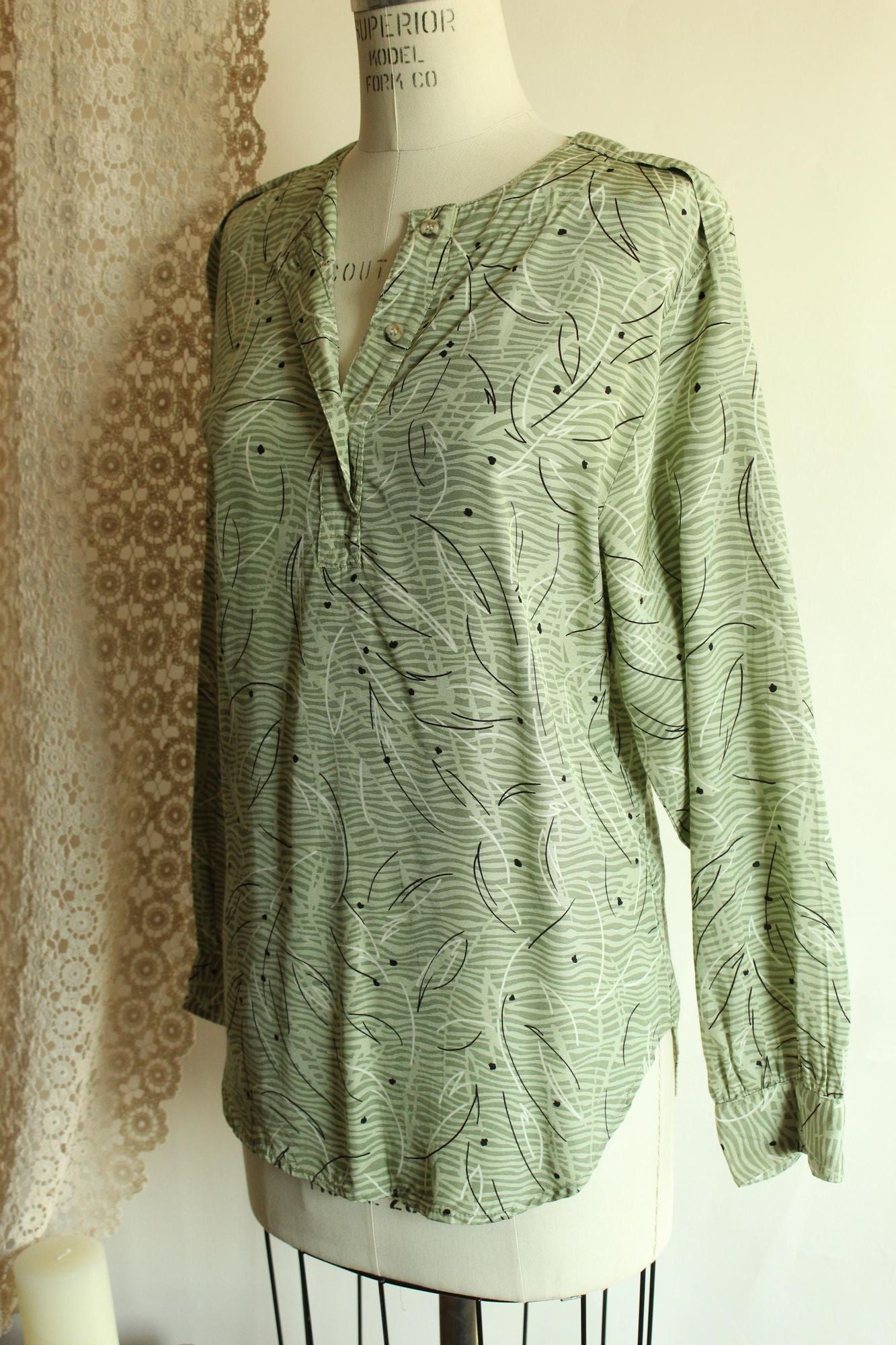 Vintage 1980s 1990s Notations Green and Black Tunic