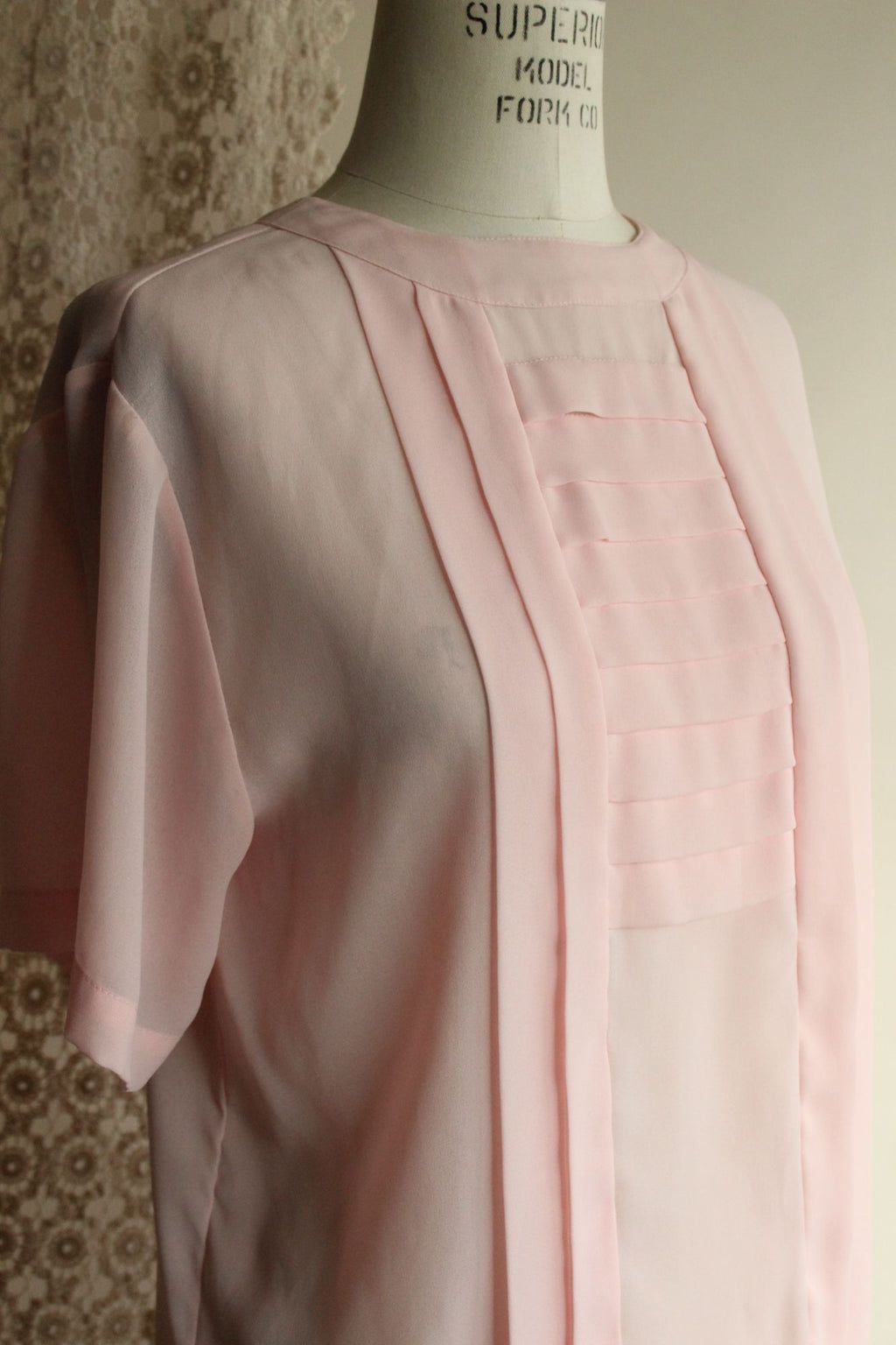 Vintage 1980s 1990s Laura & Jayne Pink Pleated Blouse