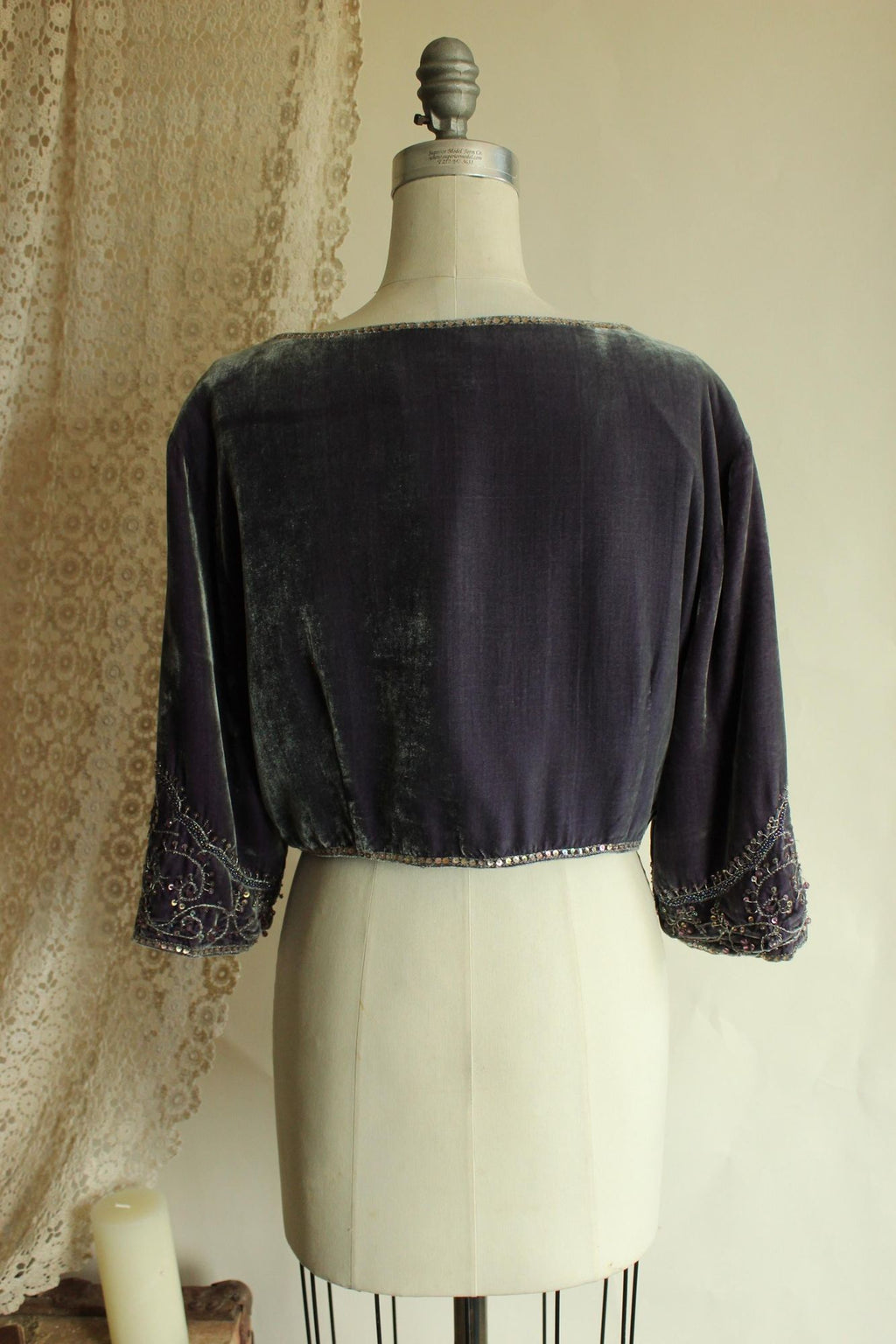 Vintage 1990s 2000s ECI Purple Velvet Bolero Shrug with Beading, Size Large