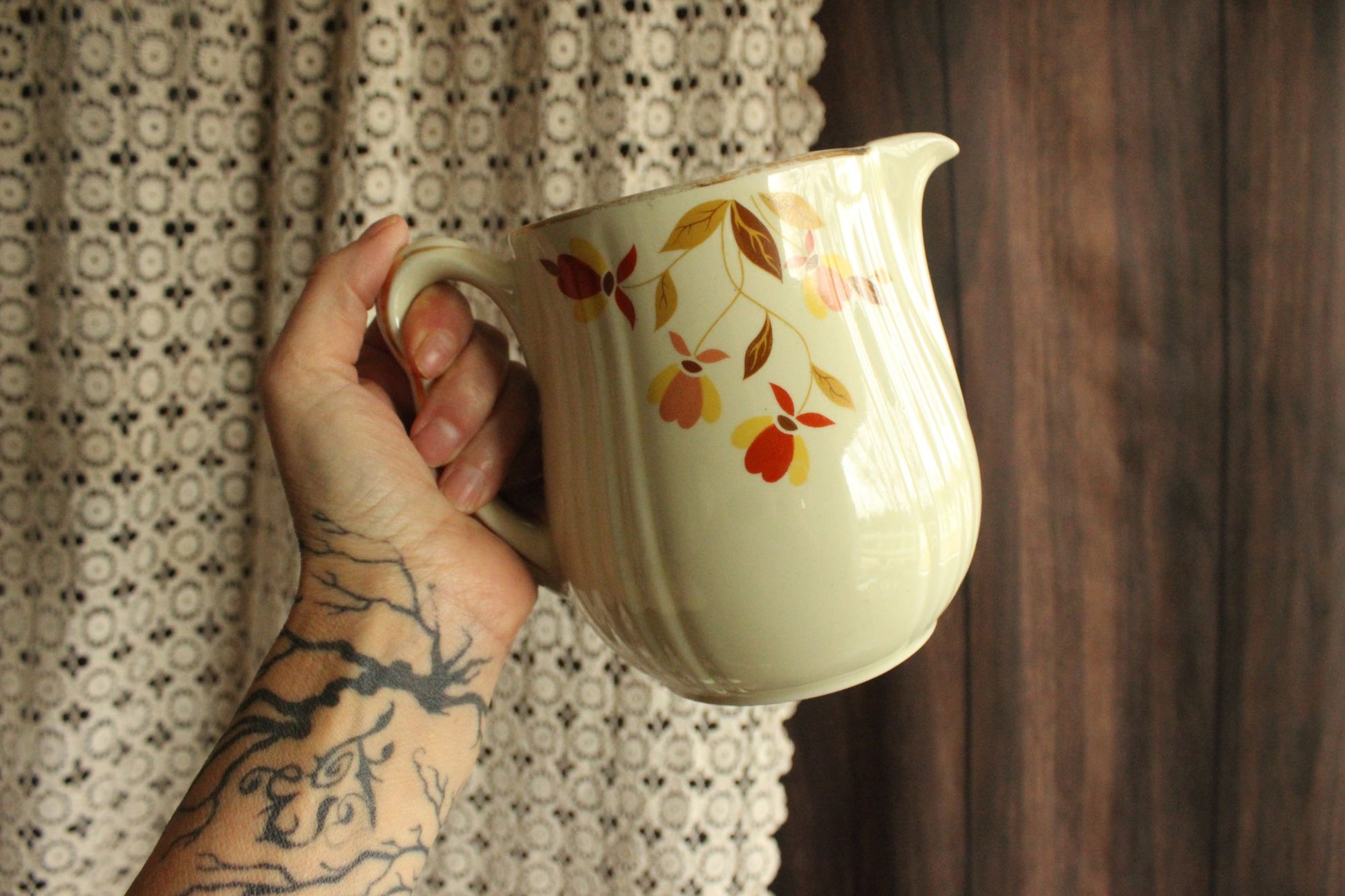 Vintage 1960s Halls Superior Autumn Leaf Pitcher