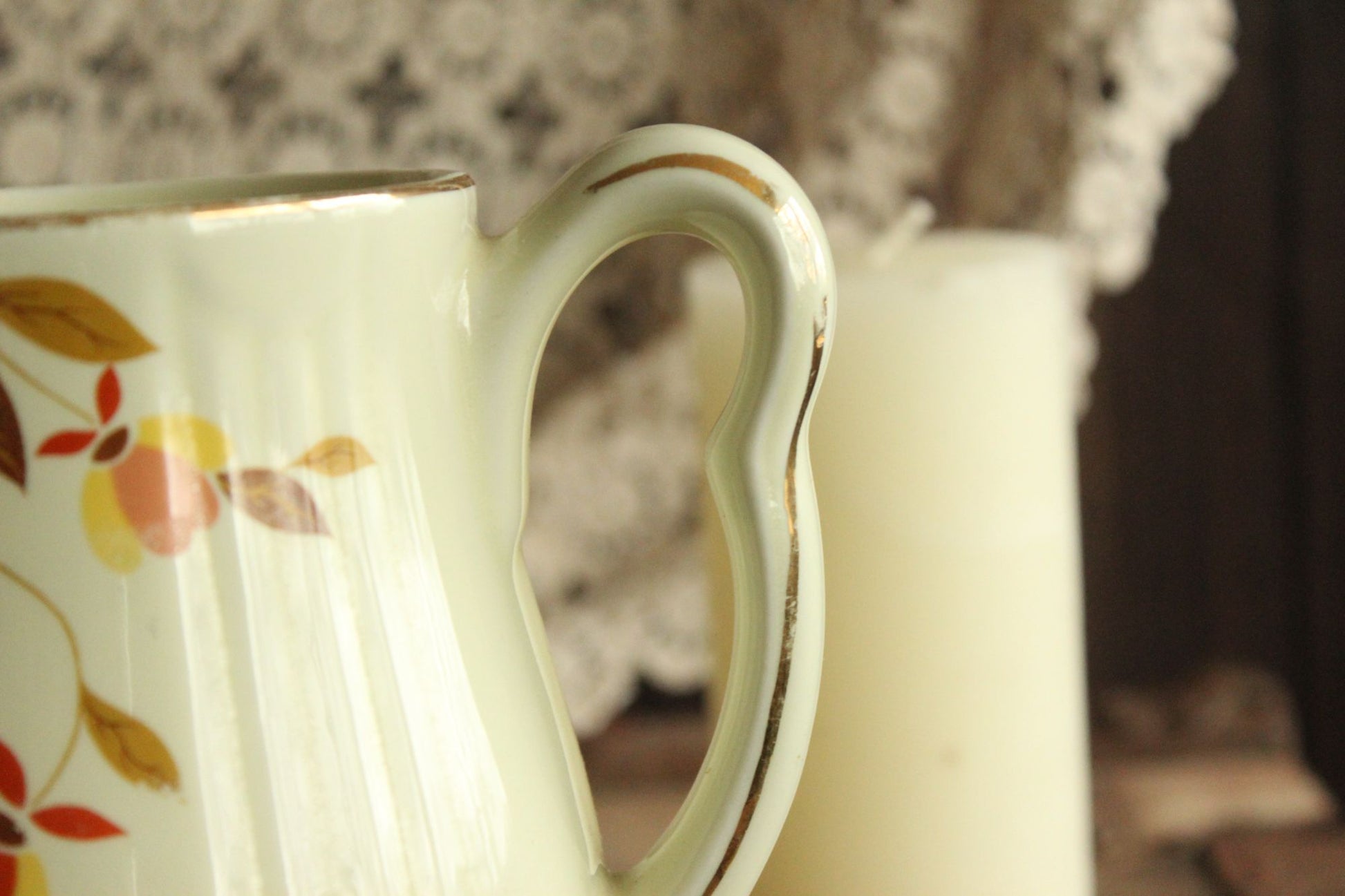 Vintage 1960s Halls Superior Autumn Leaf Pitcher